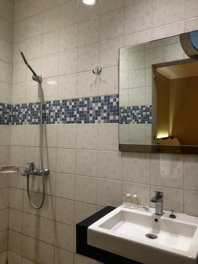 Hotel Aruni Ancol Джакарта Екстериор снимка