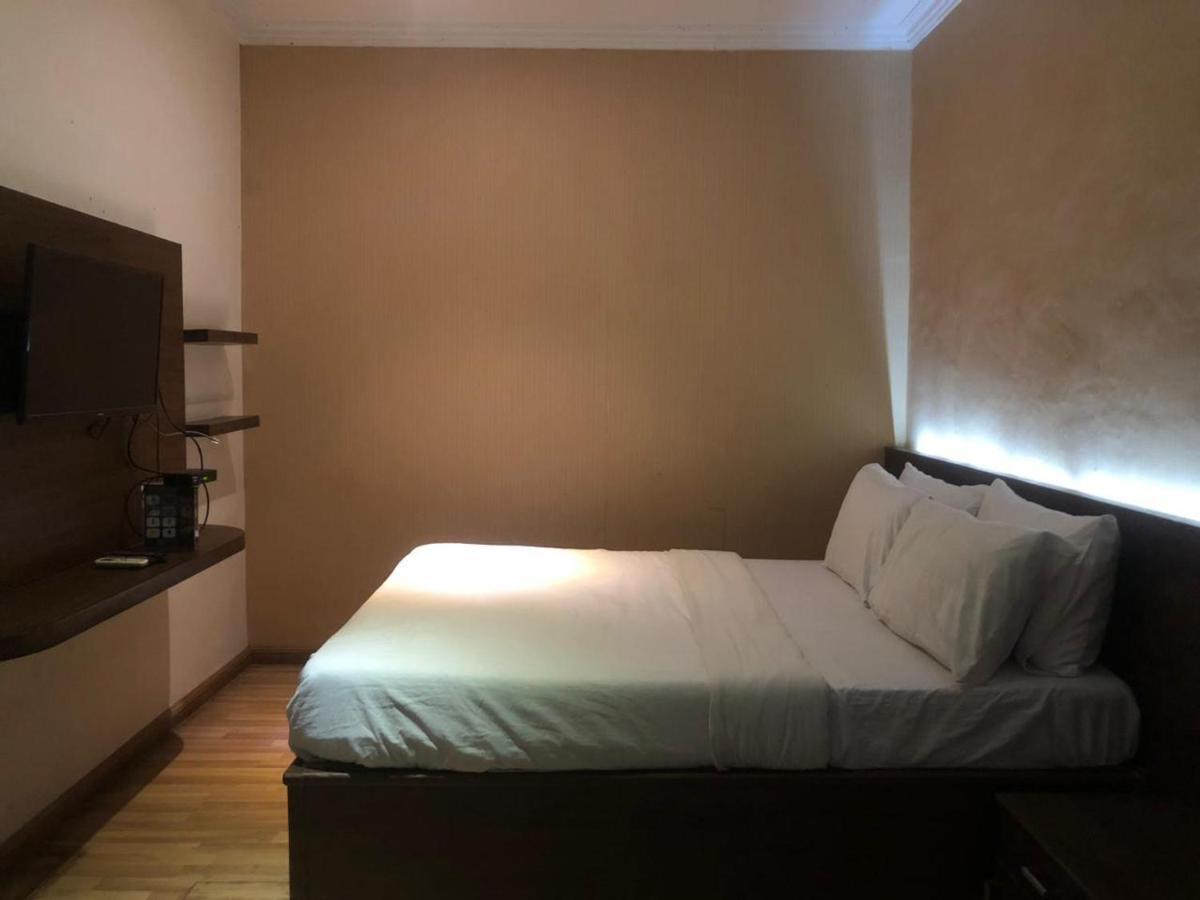 Hotel Aruni Ancol Джакарта Екстериор снимка