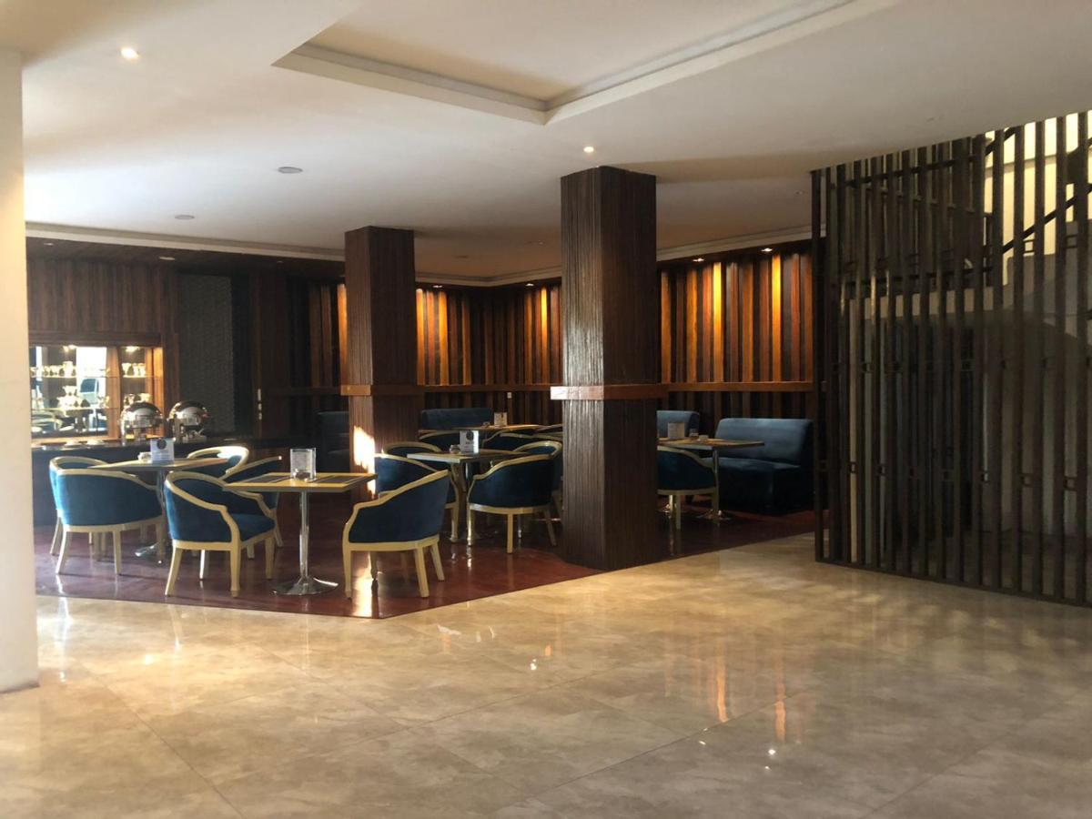 Hotel Aruni Ancol Джакарта Екстериор снимка