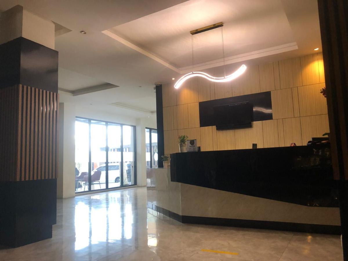 Hotel Aruni Ancol Джакарта Екстериор снимка