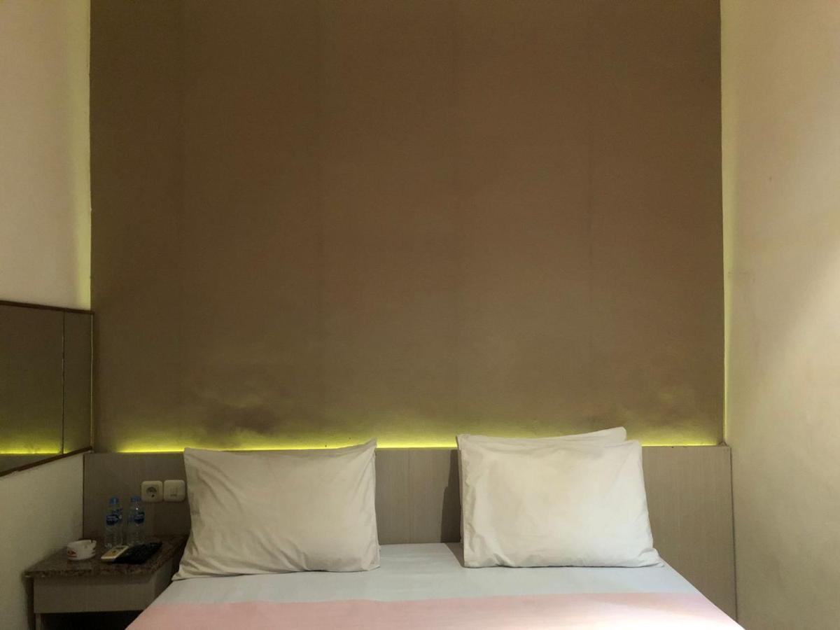 Hotel Aruni Ancol Джакарта Екстериор снимка