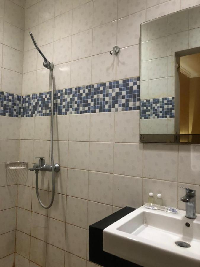 Hotel Aruni Ancol Джакарта Екстериор снимка
