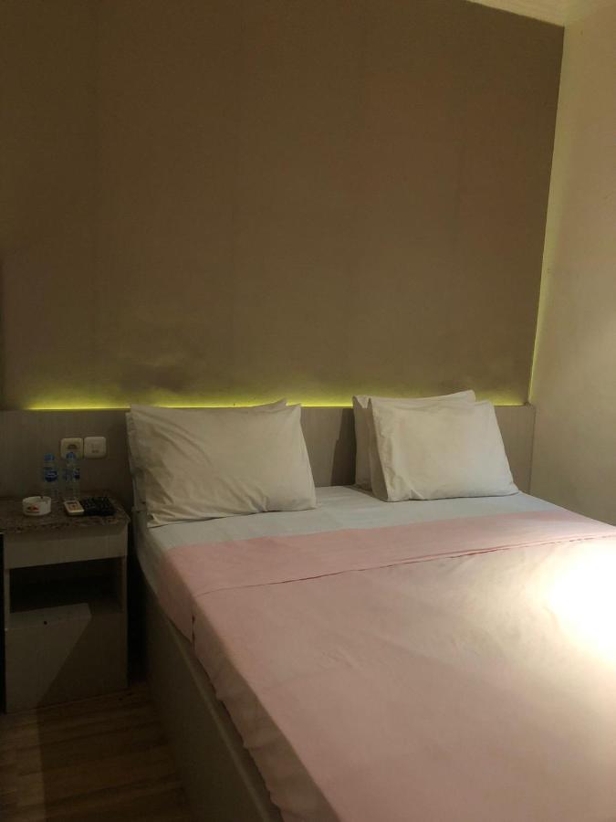 Hotel Aruni Ancol Джакарта Екстериор снимка